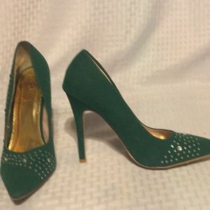 CR Collection Green W/ Crystals Stiletto Pumps